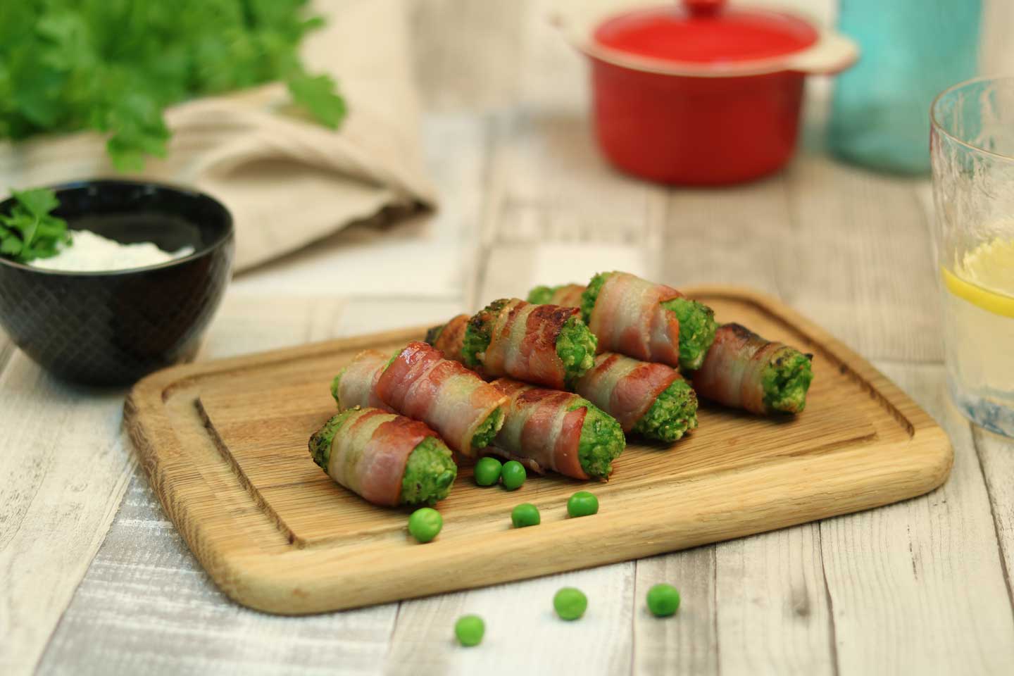 Erter og bacon med en vri