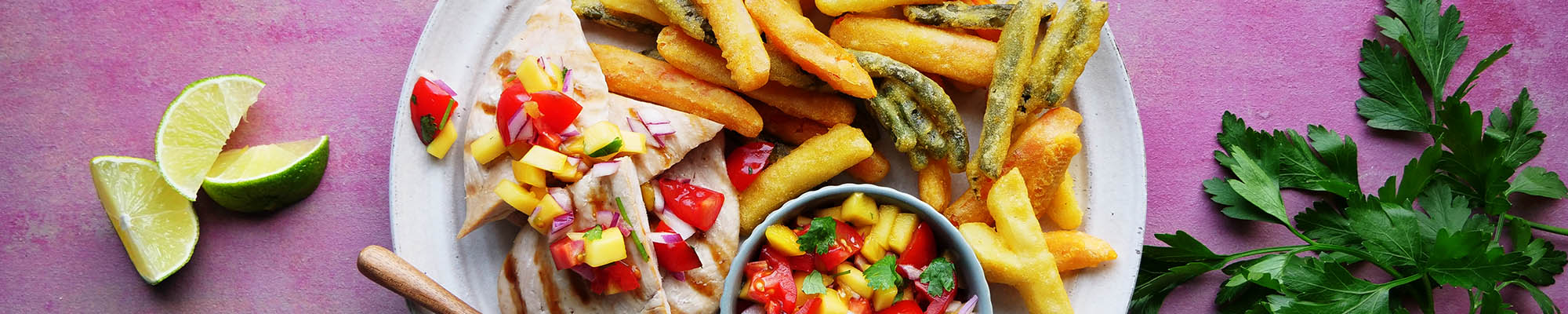 Kylling med grønnsaksfries og mangosalsa