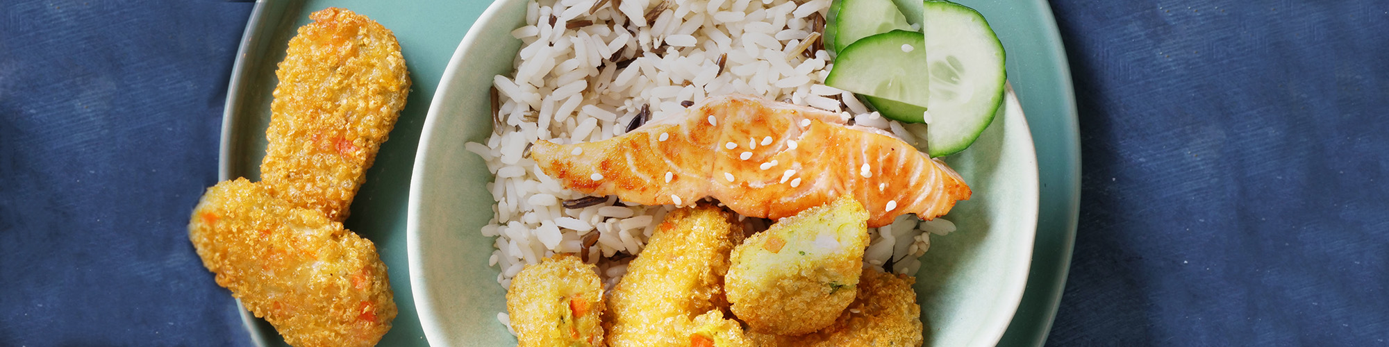 Laks og ris med grønnsaksnuggets