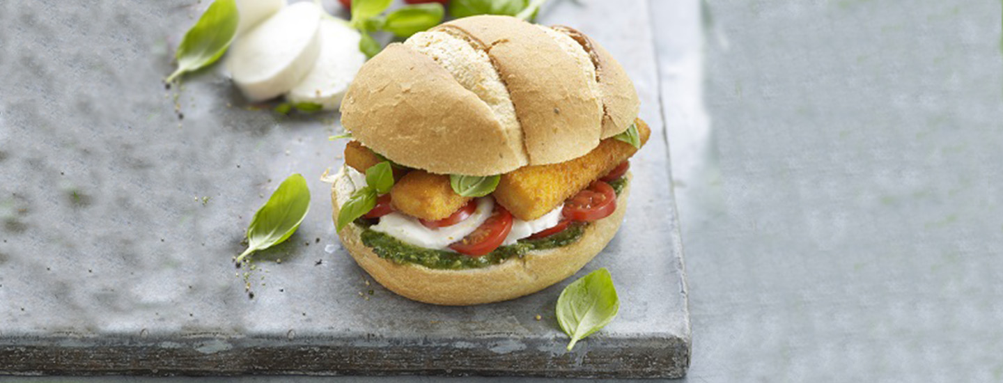 Fiskeburger med mozzarella og pesto