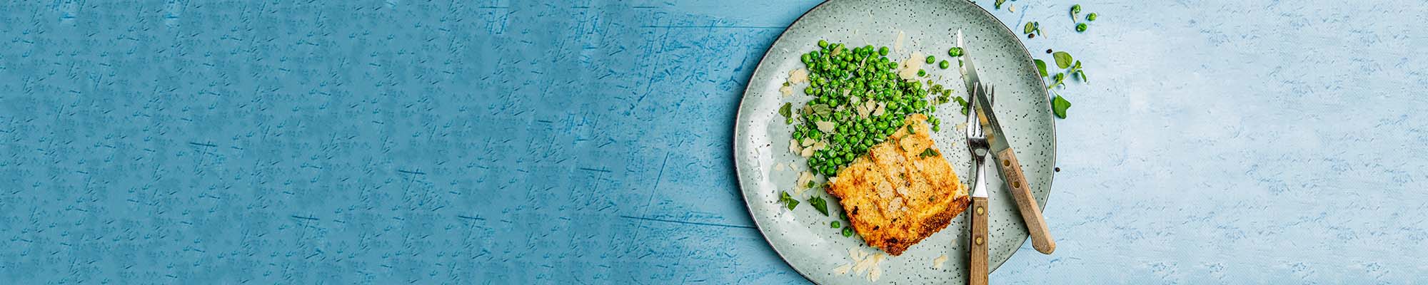 Fiskegrateng med erter og parmesan