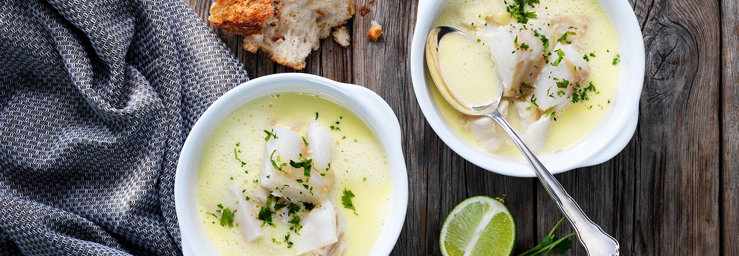 Fiskesuppe med torsk, ingefær og lime